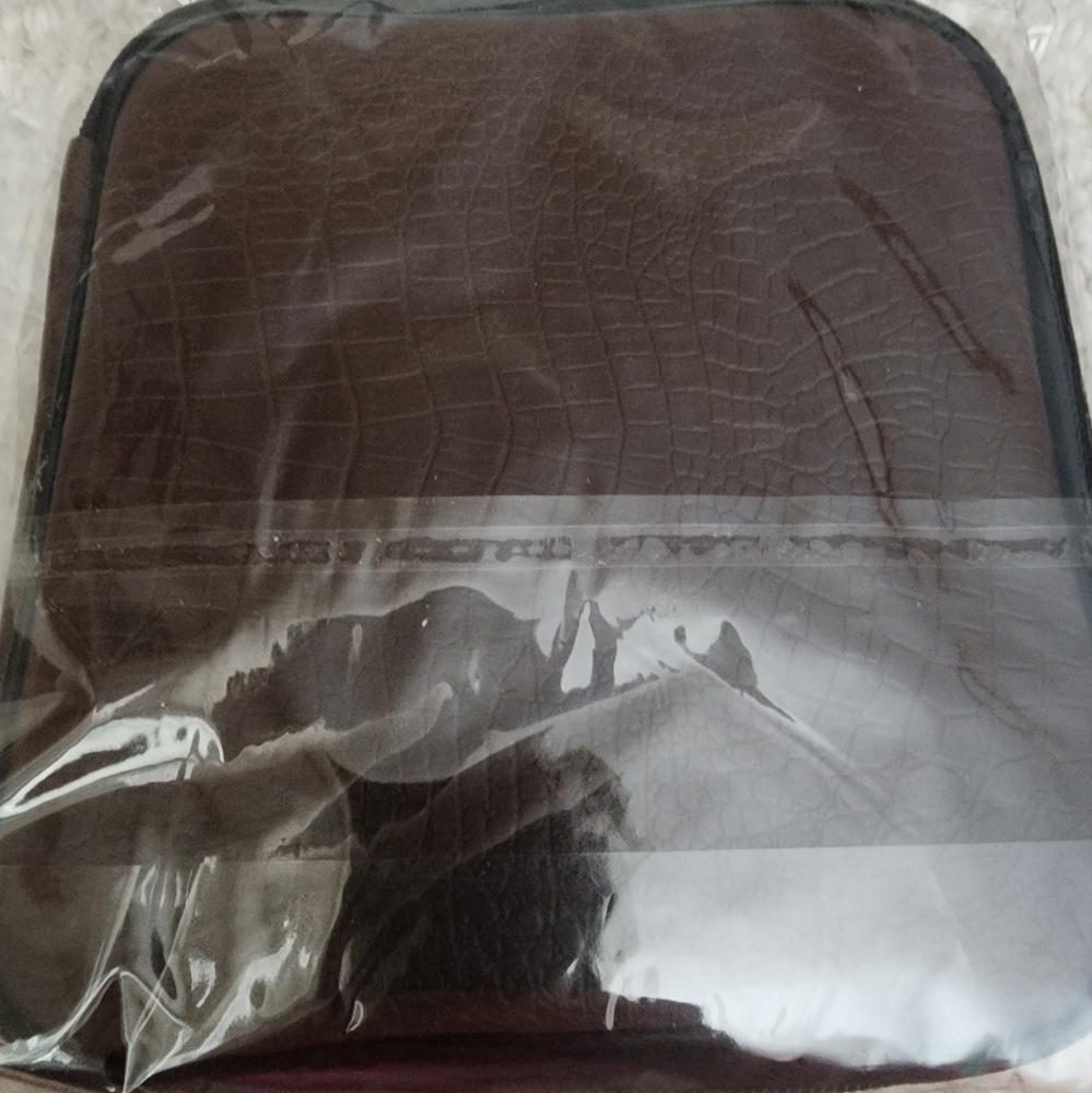 10 Pair Ebony Round Interchangeable Loop Knitting Needle Set